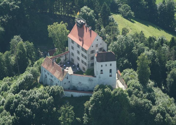 Schloss Waldburg